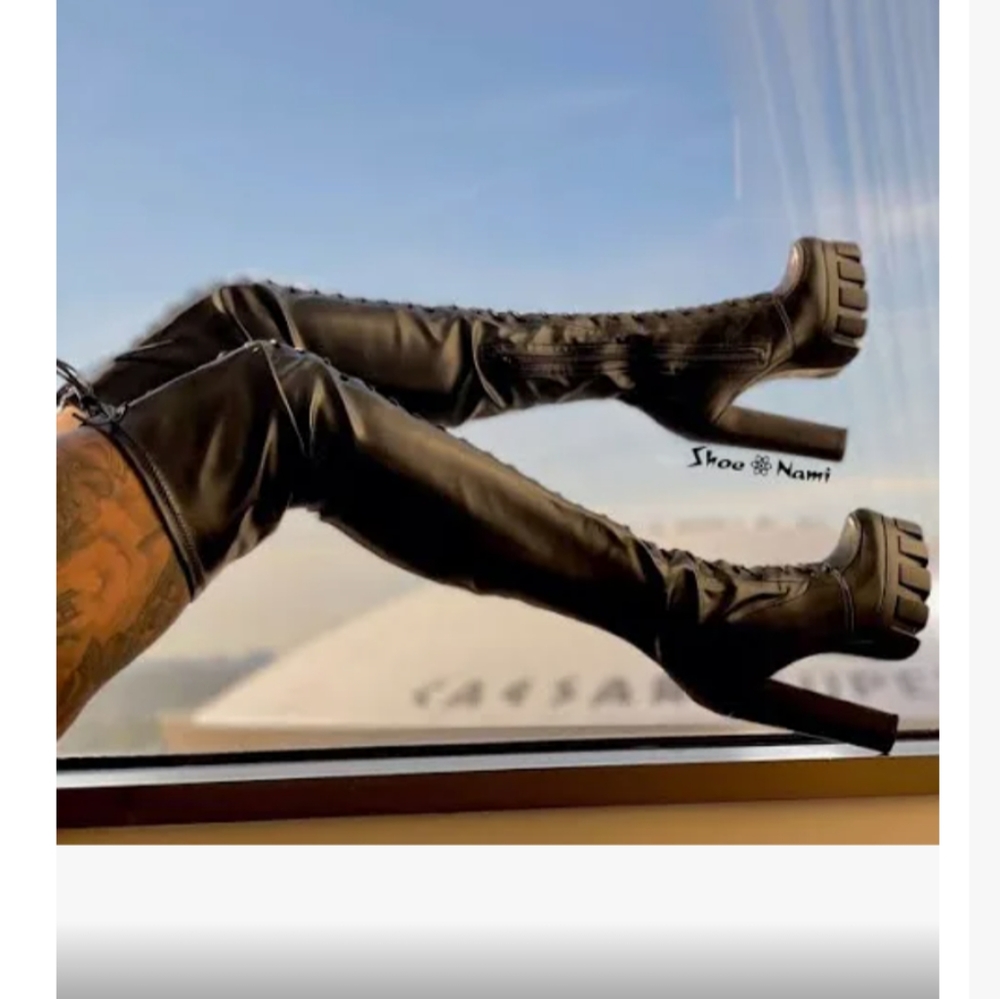 Thigh high platform boots ,lace up front, chunky lug soul Nwot